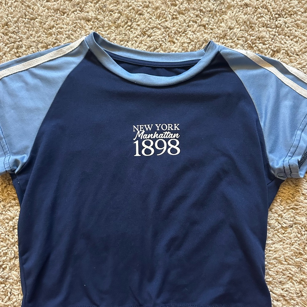SHEIN Navy and Light Blue Kids Tee with New York Print